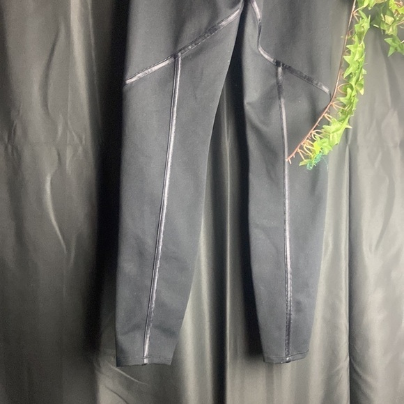 NWT Good American Black Sleek Leggings - Picture 10 of 10